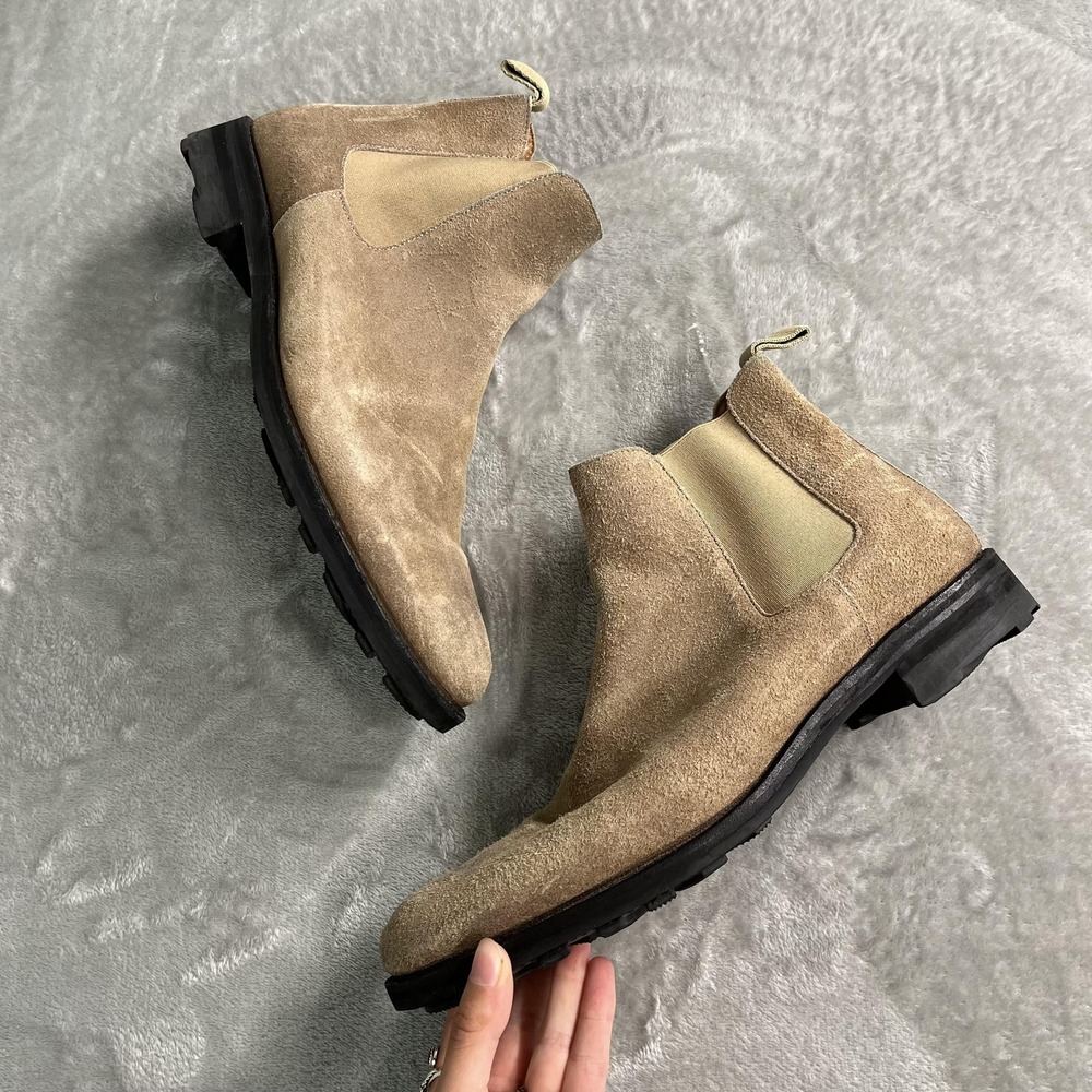 TAFT Chelsea Boots Mens Size 10 EU 43 Beige Suede Pull On Ankle Lug Sole